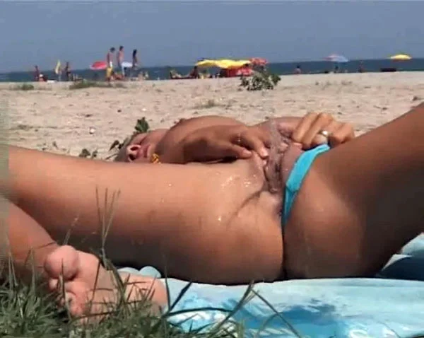 Subwoofer recomended beach pussy